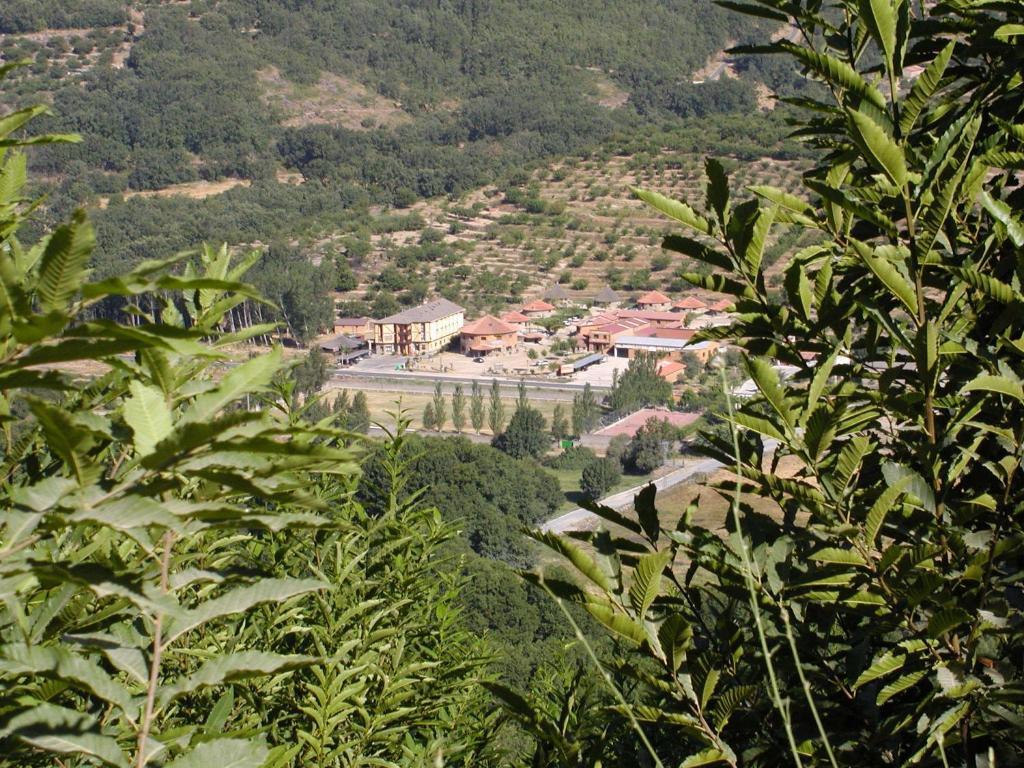 Hotel Valle Del Jerte Los Arenales Eksteriør bilde