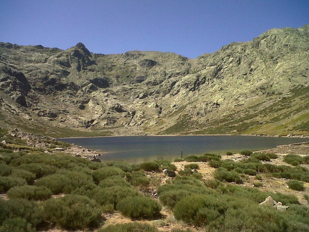 Hotel Valle Del Jerte Los Arenales Eksteriør bilde